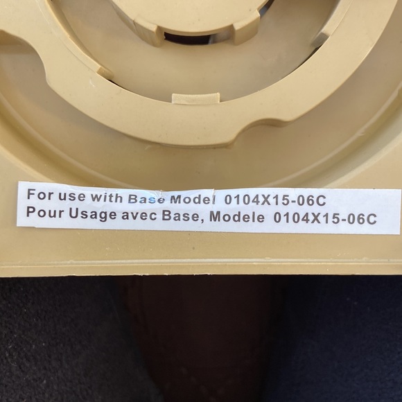 Gently used tabletop fibre optic tree - Picture 6 of 7